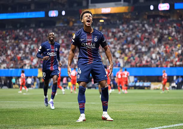PSG đánh bại Bayern với 9 người trên sân ảnh 38