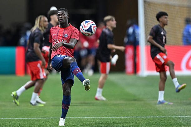 PSG đánh bại Bayern với 9 người trên sân ảnh 9