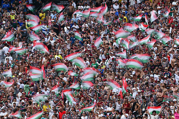 CĐV Fluminense phủ kín khán đài trong trận đấu với Chelsea. CĐV Fluminense phủ kín khán đài trong trận đấu với Chelsea.