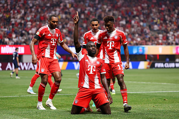 PSG đánh bại Bayern với 9 người trên sân ảnh 28