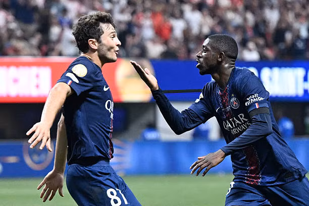PSG đánh bại Bayern với 9 người trên sân ảnh 43