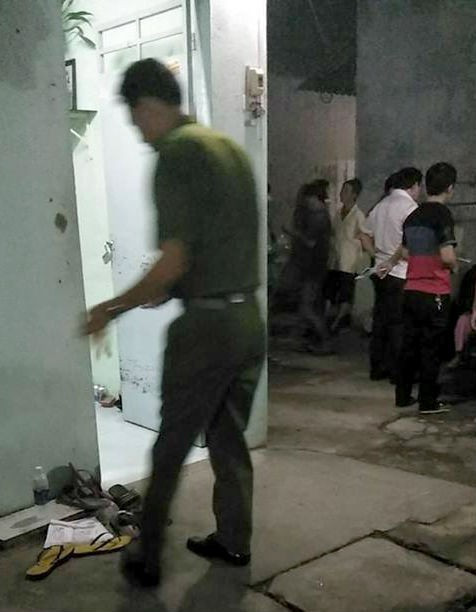 Mẹ phát hiện thi thể con gái nghi bị sát hại tại nhà ảnh 1