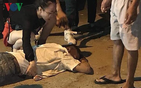 Xác định danh tính tài xế bắn súng, chèn xe qua người lái taxi ảnh 1