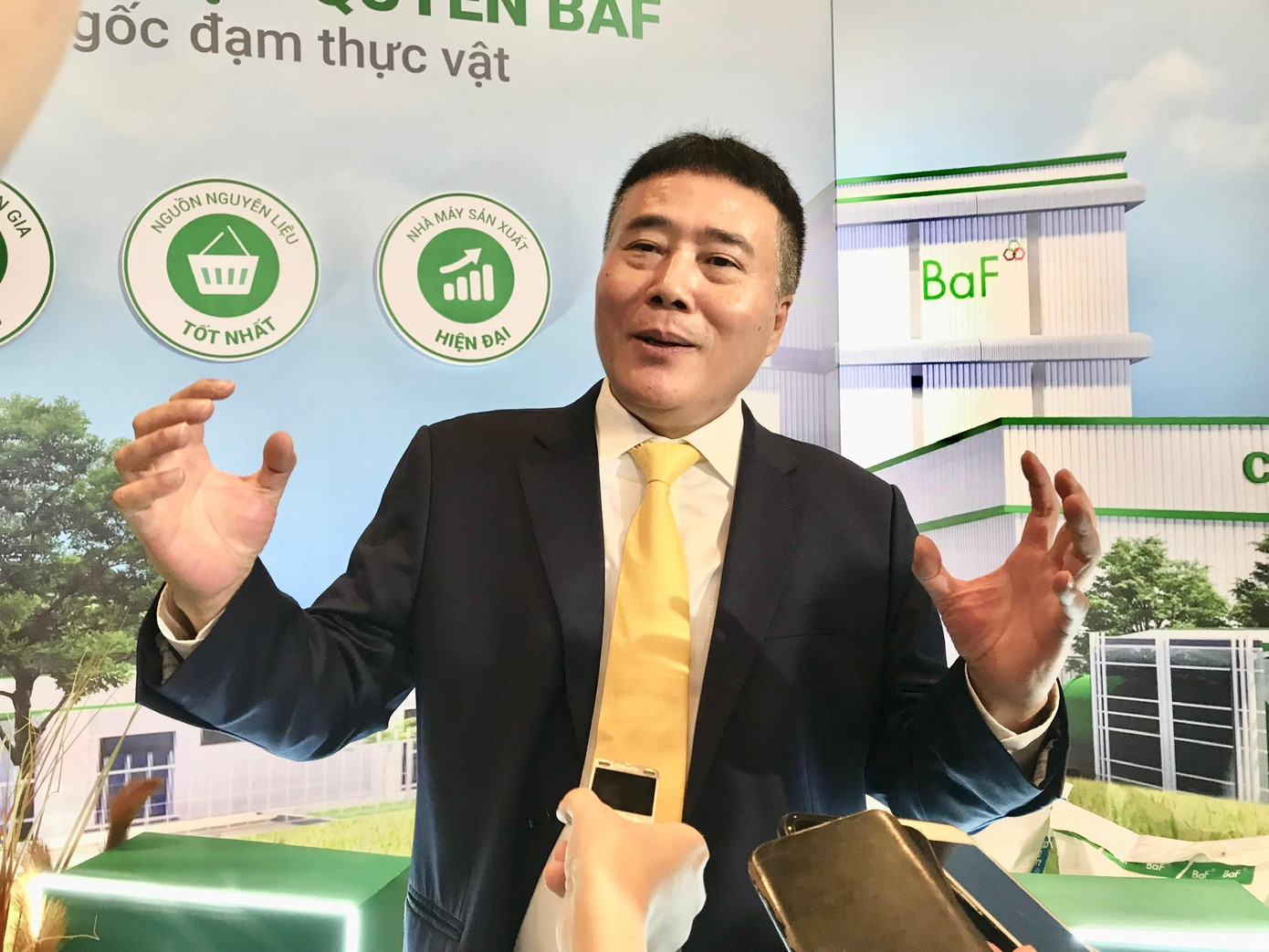 Ông Trương Sỹ Bá, Chủ tịch Tập đoàn Tân Long, Chủ tịch BaF chia sẻ về chiến lược phát triển chuỗi khép kín Feed – Farm - Food trong thời gian gian tới