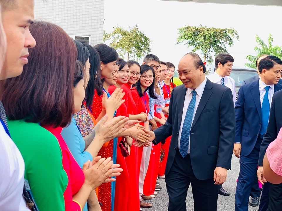 Lời căn dặn ấm áp của Thủ tướng trong lễ khai giảng năm học mới ảnh 1