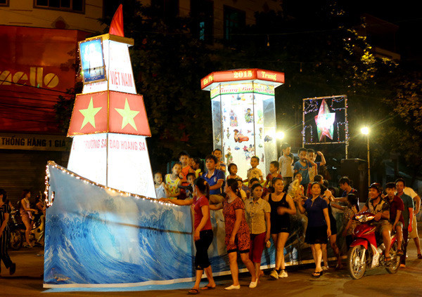 Thưởng thức bữa tiệc đèn lồng khổng lồ xứ Tuyên ảnh 6