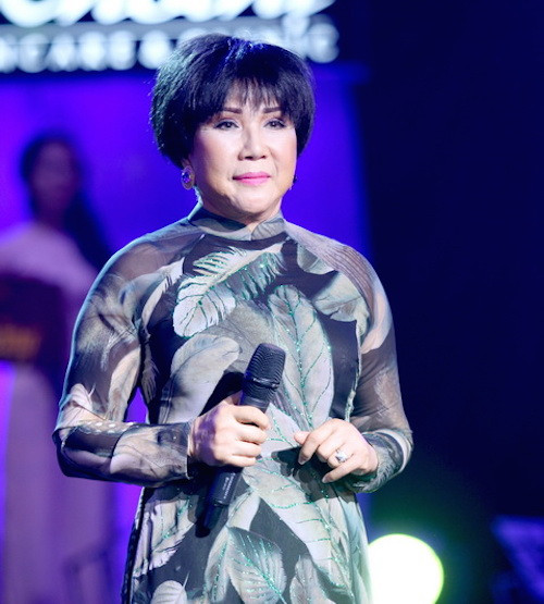 Danh ca Lệ Thu cũng sẽ xuất hiện trong liveshow 'Riêng một góc trời' của Tuấn Ngọc. Tuấn Ngọc hát vinh danh Ngô Thụy Miên ở Hà Nội ảnh 2