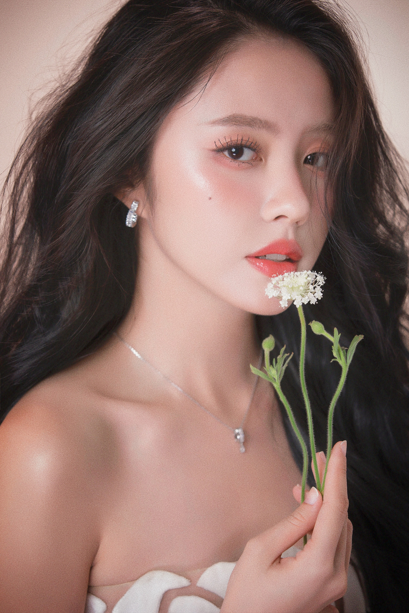 Rima Thanh Vy liệu có đủ sức một vai nặng ký như nàng Tấm?