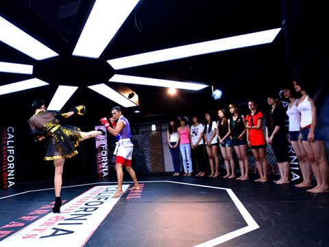 Tuần vừa qua, các thí sinh phải vượt qua thử thách khá khó nhằn đó là buổi chụp hình với chủ đề Tinh thần thượng võ