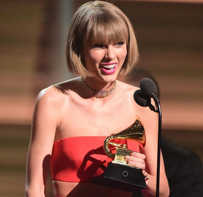 Lần thắng giải dành của album "1989" được Billboard xếp ở vị trí #14. Lần thắng giải dành của album "1989" được Billboard xếp ở vị trí #14.