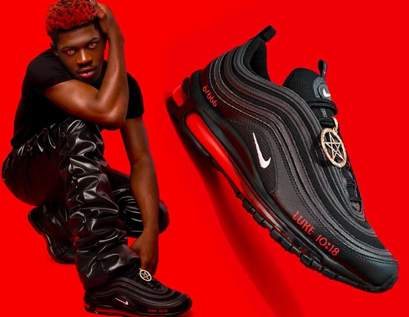 Thiết kế giày &quot;Demon Shoes&quot; bị phản ứng gay gắt của Lil Nas X.