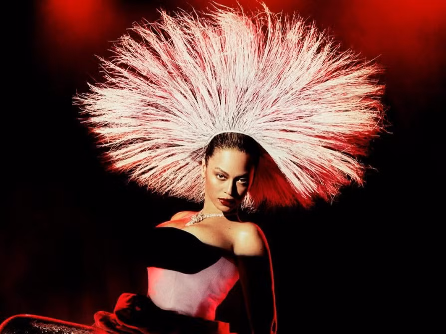 Nếu "Act I" là sự tôn vinh âm nhạc và văn hóa của thế kỷ trước thì khả năng cao "Act II" và "Act III" sắp ra mắt sẽ có những nội dung liên quan đến thời hiện đại nhiều hơn, hoặc thậm chí là khai thác chủ đề viễn tưởng, tương lai.