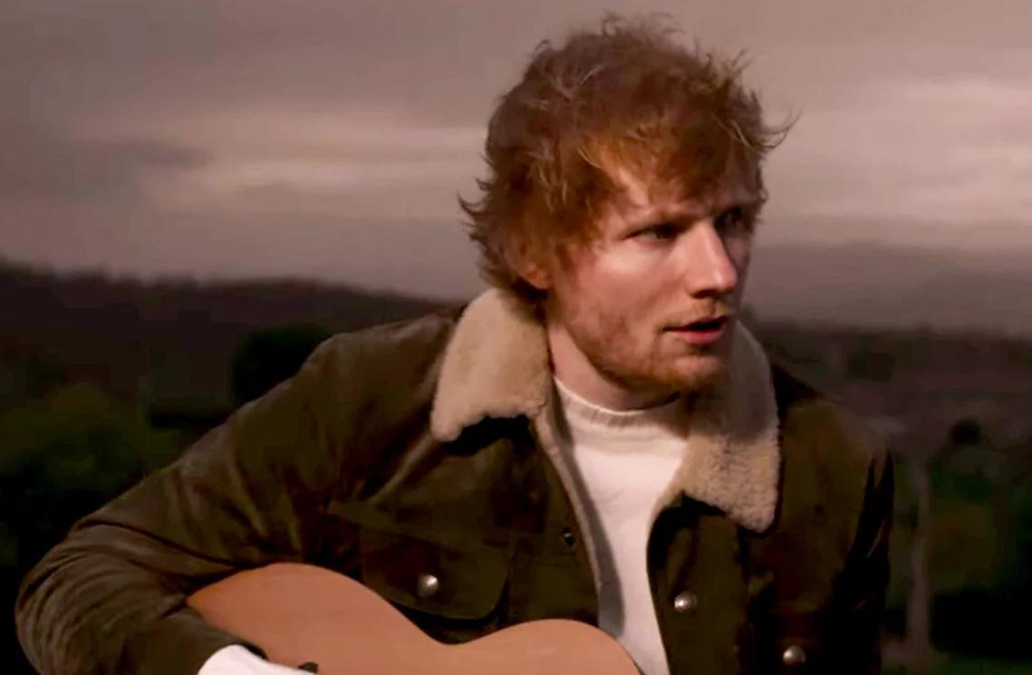 "Permision To Dance" là ca khúc thứ hai Ed Sheeran hợp tác với BTS sau Make It Right vào năm 2019. "Permision To Dance" là ca khúc thứ hai Ed Sheeran hợp tác với BTS sau Make It Right vào năm 2019.