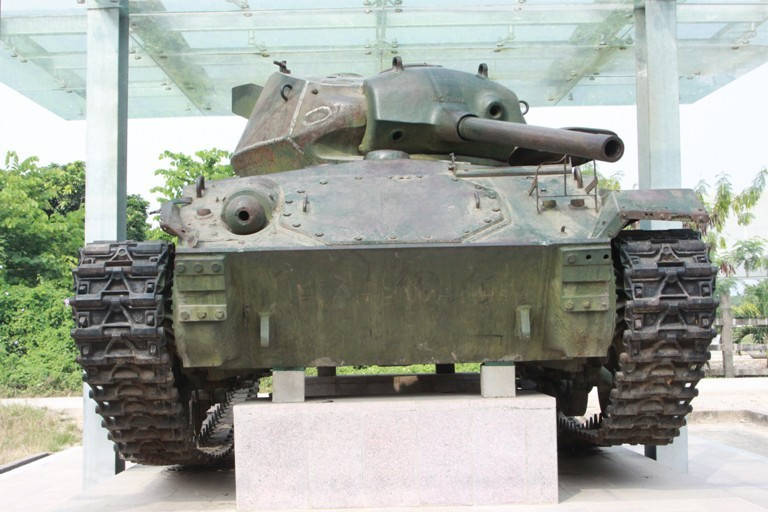 Xe tăng của địch ta thu được sau ngày 7/5/1954