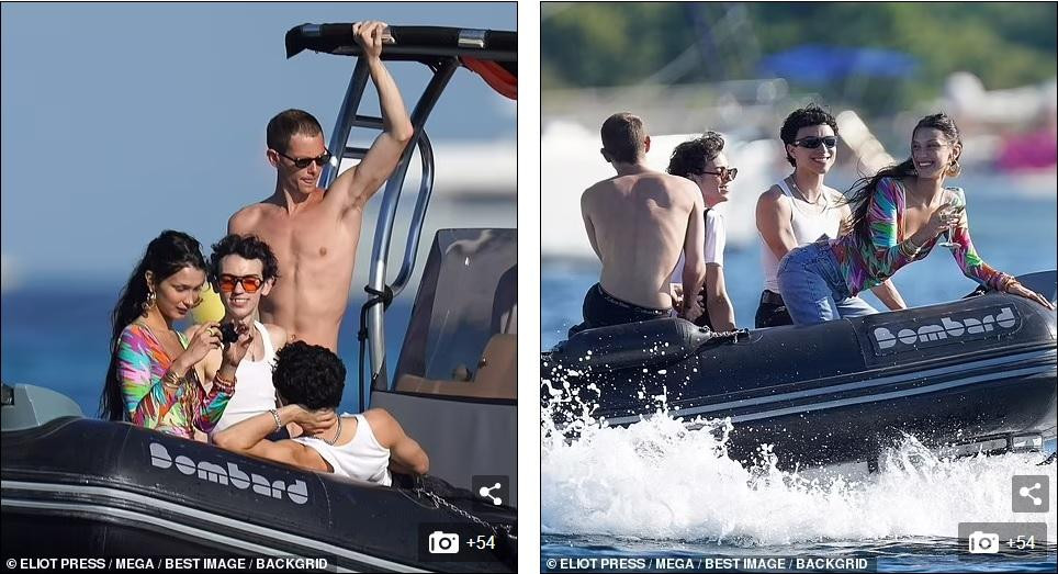 Bella xác nhận đang hẹn hò với Marc thông qua bức ảnh hai người ôm hôn nhau tại Cannes trên Instagram. &quot;Bây giờ họ đã trở nên nghiêm túc hơn, cô ấy đã rất vui mừng khi được nhìn thấy với anh ấy&quot;, một nguồn tin tiết lộ.