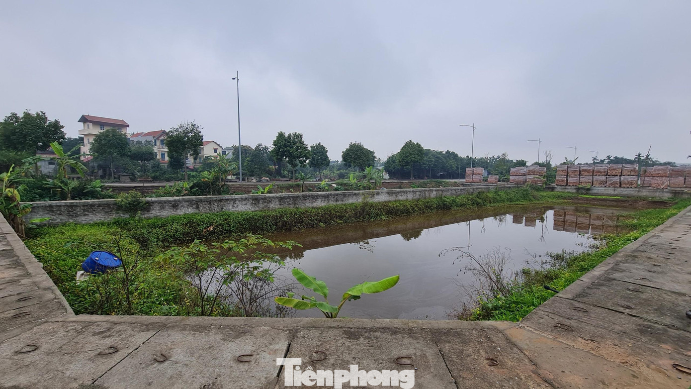 Về công tác đấu giá QSDĐ trong những năm qua, UBND TP Hà Nội nhận thấy một số khó khăn, vướng mắc liên quan tới pháp luật về đất đai, đấu giá QSDĐ...