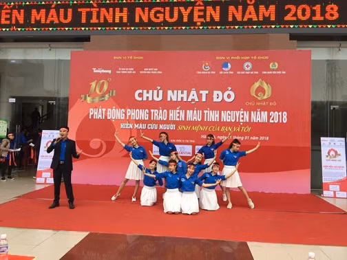 Nô nức ngày hội Chủ Nhật Đỏ tại Hà Tĩnh ảnh 13
