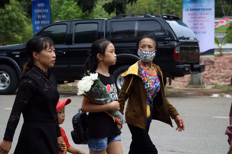 Hơn 200 nghìn lượt người về với Đồng Lộc ảnh 3