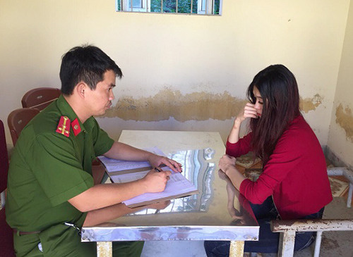 Nữ 9X cầm đầu đường dây gái mại dâm gắn mác 'sinh viên' ảnh 1