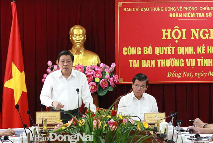 Đồng chí Phan Đình Trạc, Ủy viên Bộ Chính trị, Bí thư Trung ương Đảng, Trưởng Ban Nội chính Trung ương, Phó Trưởng ban Thường trực Ban Chỉ đạo Trung ương về phòng, chống tham nhũng, tiêu cực phát biểu tại buổi làm việc.