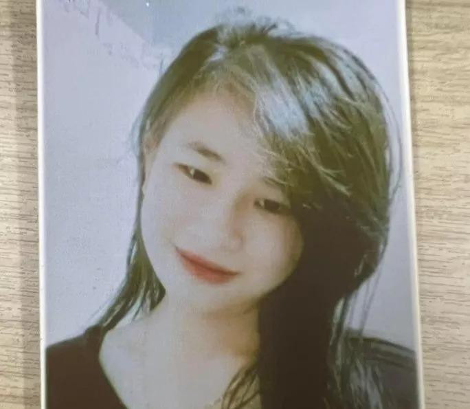 Hình ảnh của Ngọc "mất tích" được công an truy tìm Hình ảnh của Ngọc "mất tích" được công an truy tìm