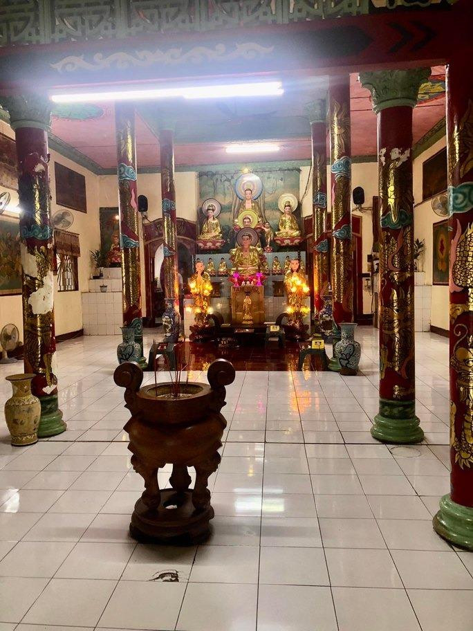 Không gian thờ Phật tại "Nhựt Quang Tự" Không gian thờ Phật tại "Nhựt Quang Tự"