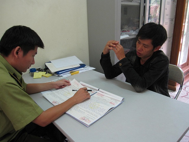 Lái xe khai nhận quá trình xé lẻ, đưa vào thị trường của nầm lậu 