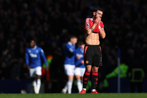 MU thoát thua hú vía trên sân Everton ảnh 10