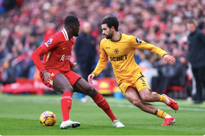 Liverpool thắng nhẹ Wolves trong ngày Salah ghi bàn thứ 101 tại Anfield ảnh 8