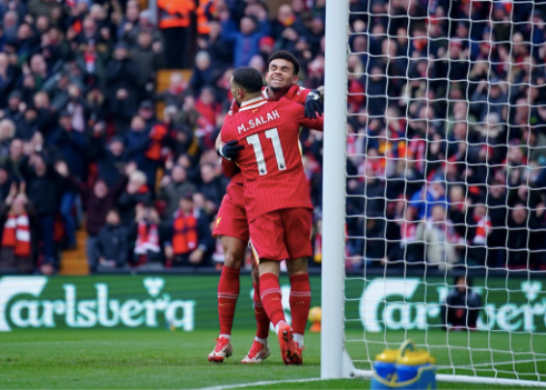 Liverpool thắng nhẹ Wolves trong ngày Salah ghi bàn thứ 101 tại Anfield ảnh 10