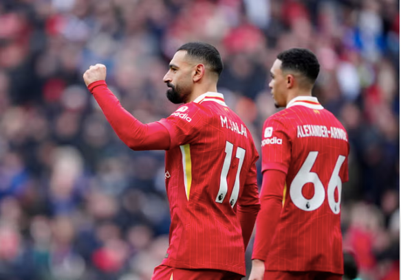 Liverpool thắng nhẹ Wolves trong ngày Salah ghi bàn thứ 101 tại Anfield ảnh 18