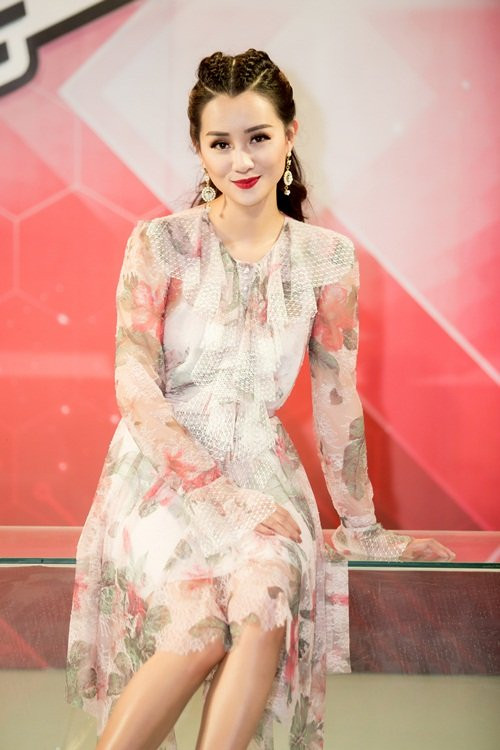 BTV Quỳnh Chi kể quá khứ từng bị bạo hành, dọa giết ảnh 3