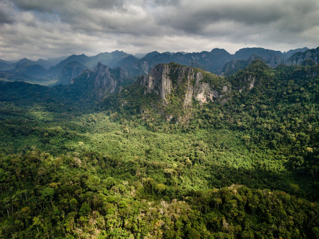 Sự kết hợp giữa hai VQG sẽ tạo thành vùng carxtơ lớn nhất thế giới.