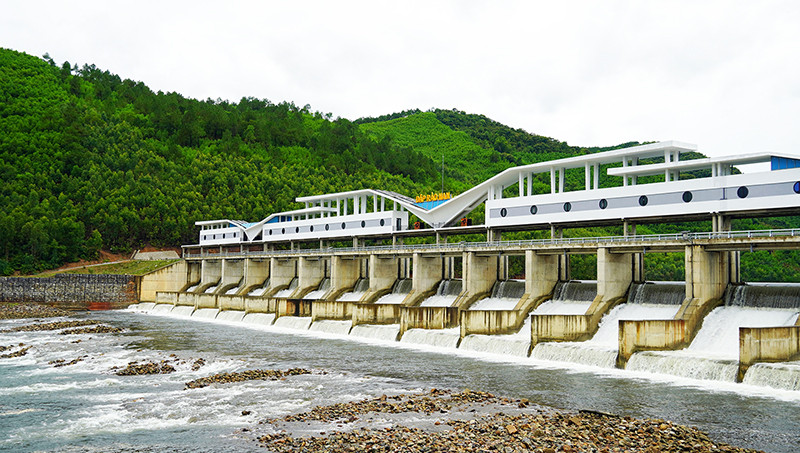 Được biết, công trình thuỷ lợi Rào Nan do Bộ NN&amp;PTNT đầu tư, có thêm hợp phần nâng cấp hệ thống kênh mương. Đến nay đã hoàn thành phần nâng cấp thân đập nhưng vẫn chưa thấy đầu tư nâng cấp hệ thống kênh mương gây lãng phí tài nguyên nước và ảnh hưởng đời sống của người dân.