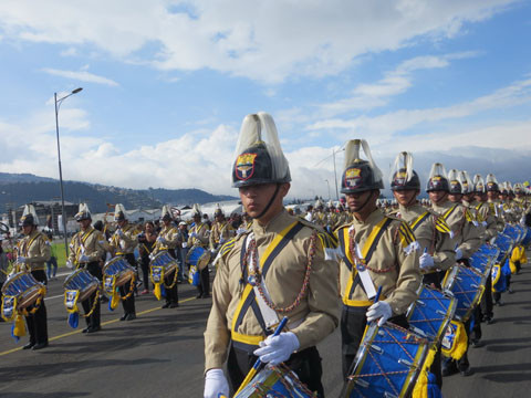 Lính nước chủ nhà làm đẹp Lễ khai mạc