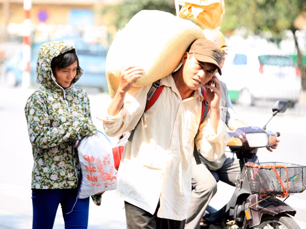 Lương thực, thực phẩm được các phụ huynh chuẩn bị chu đáo