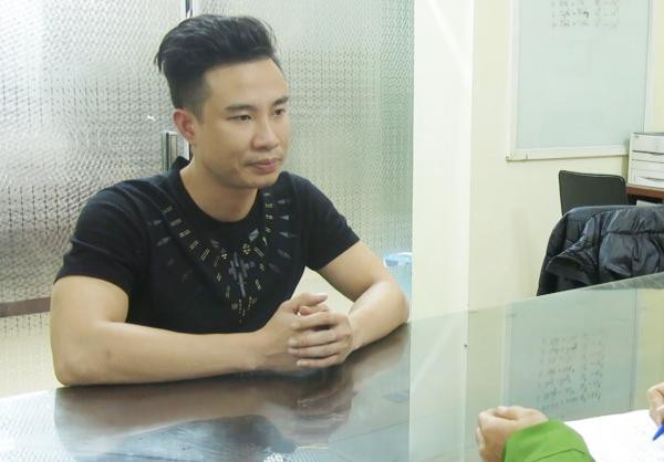 Tiết lộ bí mật về nam người mẫu trong đường dây bán dâm Adam Hòa ảnh 1