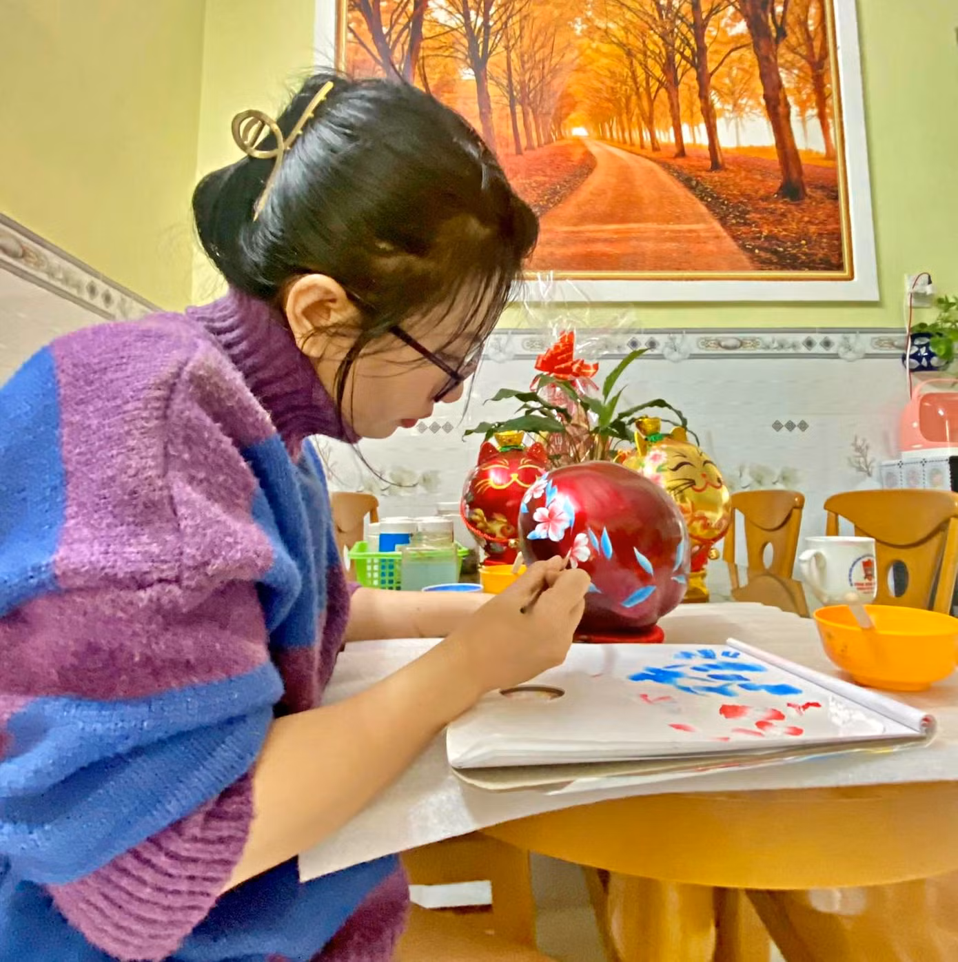 Các nét vẽ của cô gái được khách hàng đánh giá sắc sảo, có hồn. (Ảnh nhân vật cung cấp).