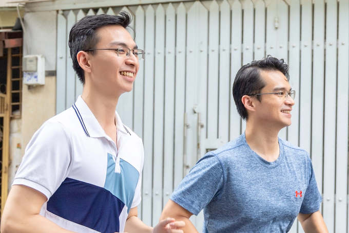 Anh em bác sĩ 9X Nguyễn Trung Nghĩa và Nguyễn Trung Kiên thường luyện tập thể thao thường xuyên để nâng cao thể chất lẫn tinh thần (Ảnh: MINK).