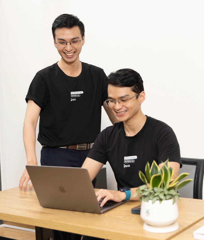 Với Trung Nghĩa và Trung Kiên, việc học tập có tư duy như phương pháp đúng đắn sẽ giúp chúng ta có thêm nhiều thời gian hoàn thiện bản thân, cho hoạt động cộng đồng (Ảnh: MINK).