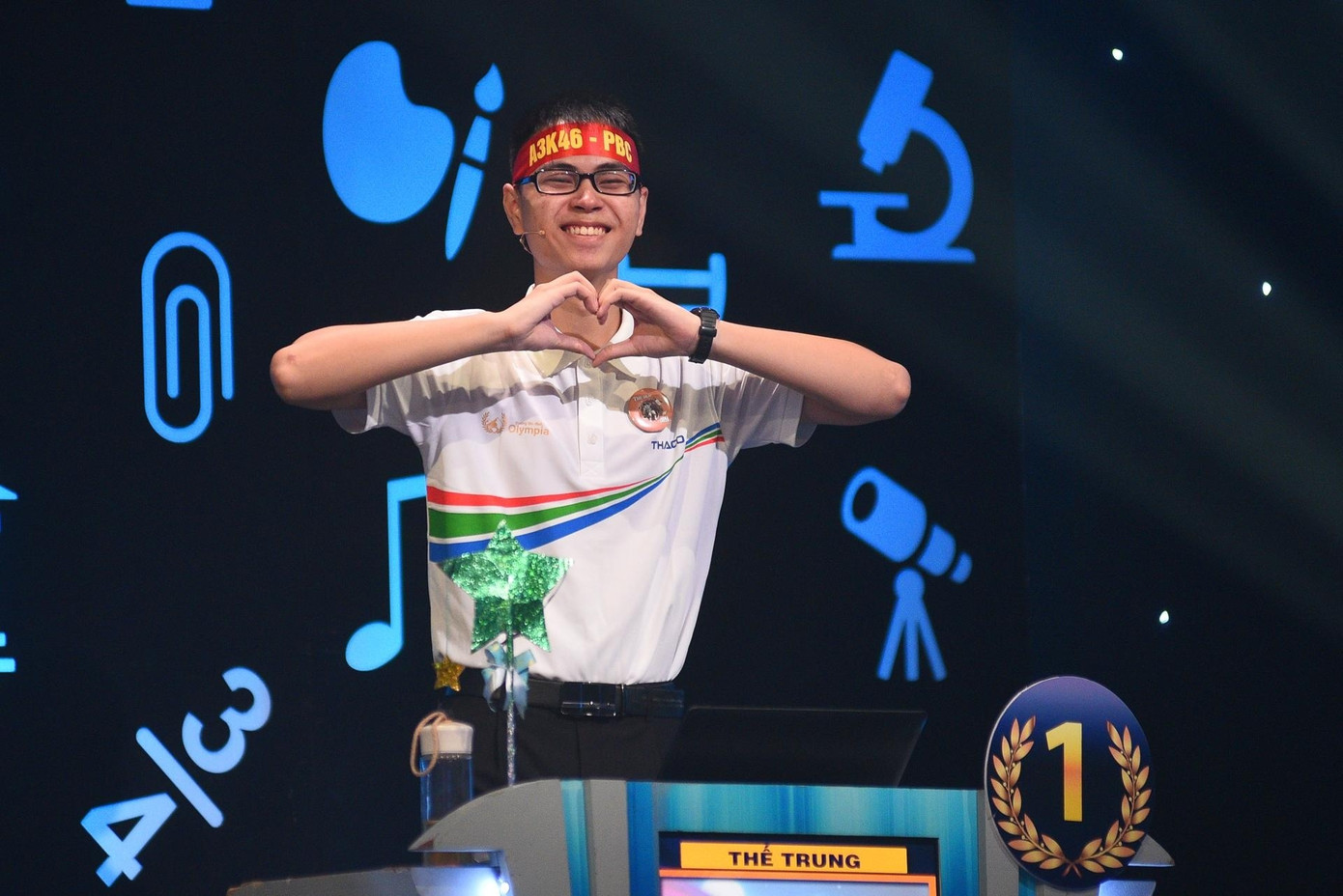 Thế Trung thừa nhận danh hiệu quán quân Olympia vừa mở ra nhiều cơ hội, vừa mang tới không ít áp lực. Ảnh: Duy Hiệu. Thế Trung thừa nhận danh hiệu quán quân Olympia vừa mở ra nhiều cơ hội, vừa mang tới không ít áp lực. Ảnh: Duy Hiệu.