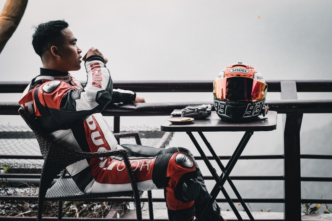 Anh Huy trong chuyến đi Tam Đảo (Vĩnh Phúc) chỉ để uống cà phê, giải tỏa căng thẳng (Ảnh: NVCC).