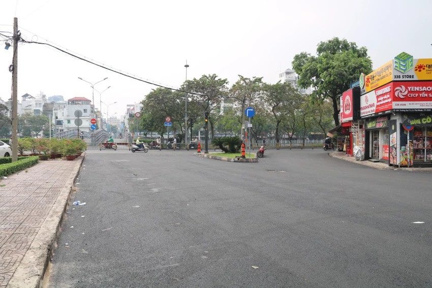 Các tuyến đường lân cận đường Trường Sa cũng thông thoáng, ổn định.