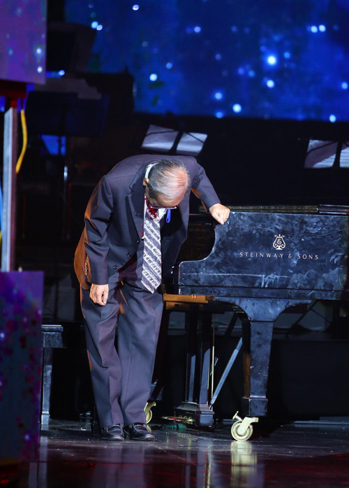  Nguyễn Ánh 9 nghẹn ngào rơi lệ khi nói về vợ ảnh 4