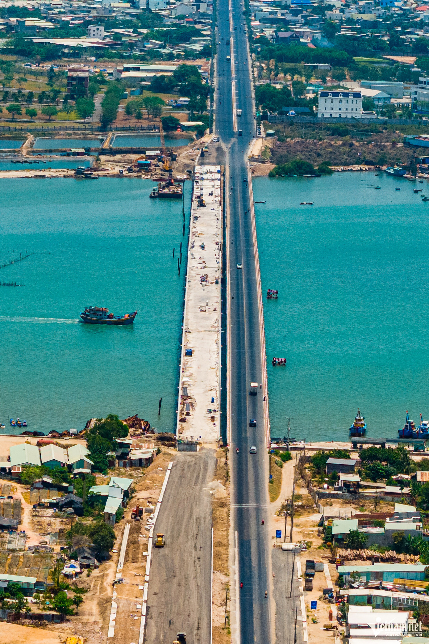 Công trường phía TP Vũng Tàu Công trường phía TP Vũng Tàu