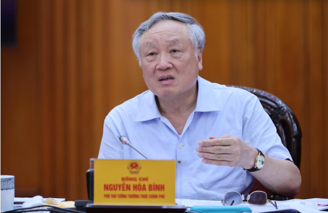 Phó Thủ tướng Thường trực Nguyễn Hòa Bình. Phó Thủ tướng Thường trực Nguyễn Hòa Bình.