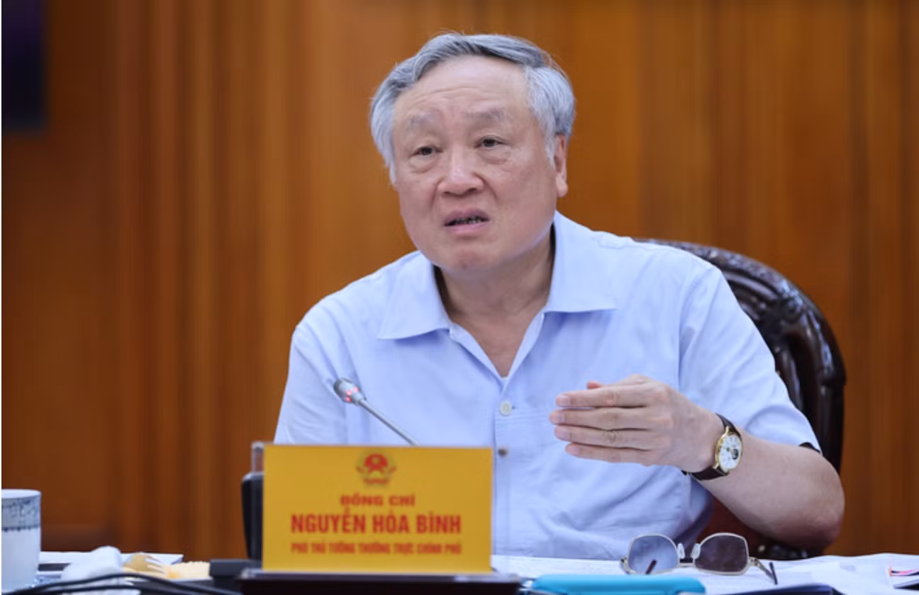Phó Thủ tướng Thường trực Nguyễn Hòa Bình.