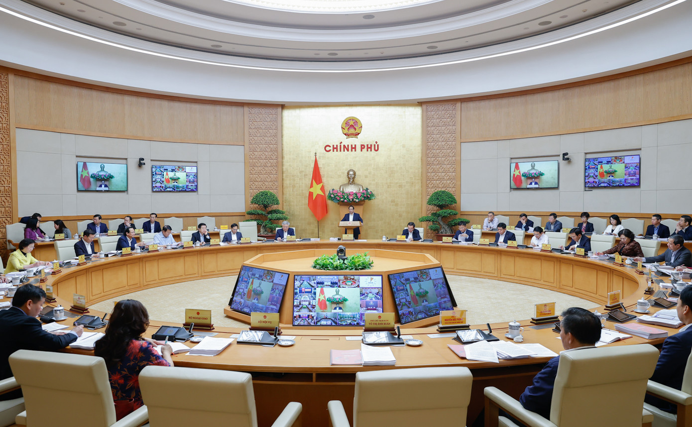 Thủ tướng nhấn mạnh, phải phát triển, thúc đẩy tăng trưởng kinh tế, bảo vệ vững chắc độc lập, chủ quyền, thống nhất, toàn vẹn lãnh thổ. Ảnh: Nhật Bắc. Thủ tướng nhấn mạnh, phải phát triển, thúc đẩy tăng trưởng kinh tế, bảo vệ vững chắc độc lập, chủ quyền, thống nhất, toàn vẹn lãnh thổ. Ảnh: Nhật Bắc.