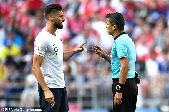 Hòa nhạt nhẽo, Pháp và Đan Mạch dắt tay nhau vào vòng 1/8 ảnh 22