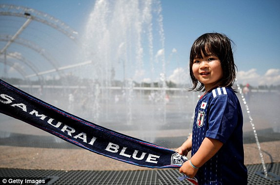 Nhật Bản vào vòng 1/8 World Cup nhờ ít thẻ vàng ảnh 13